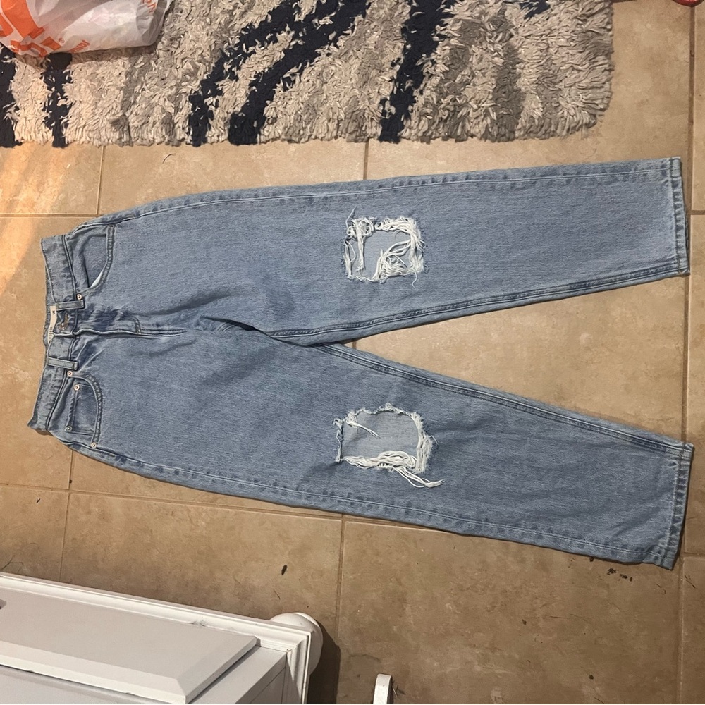 Distressed Light Blue Jeans